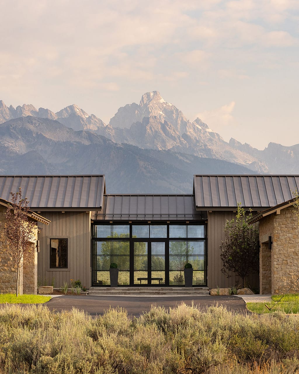 Starfall - modern home in Jackson Hole - Nida Risto Interiors - Photo: Krafty Photos